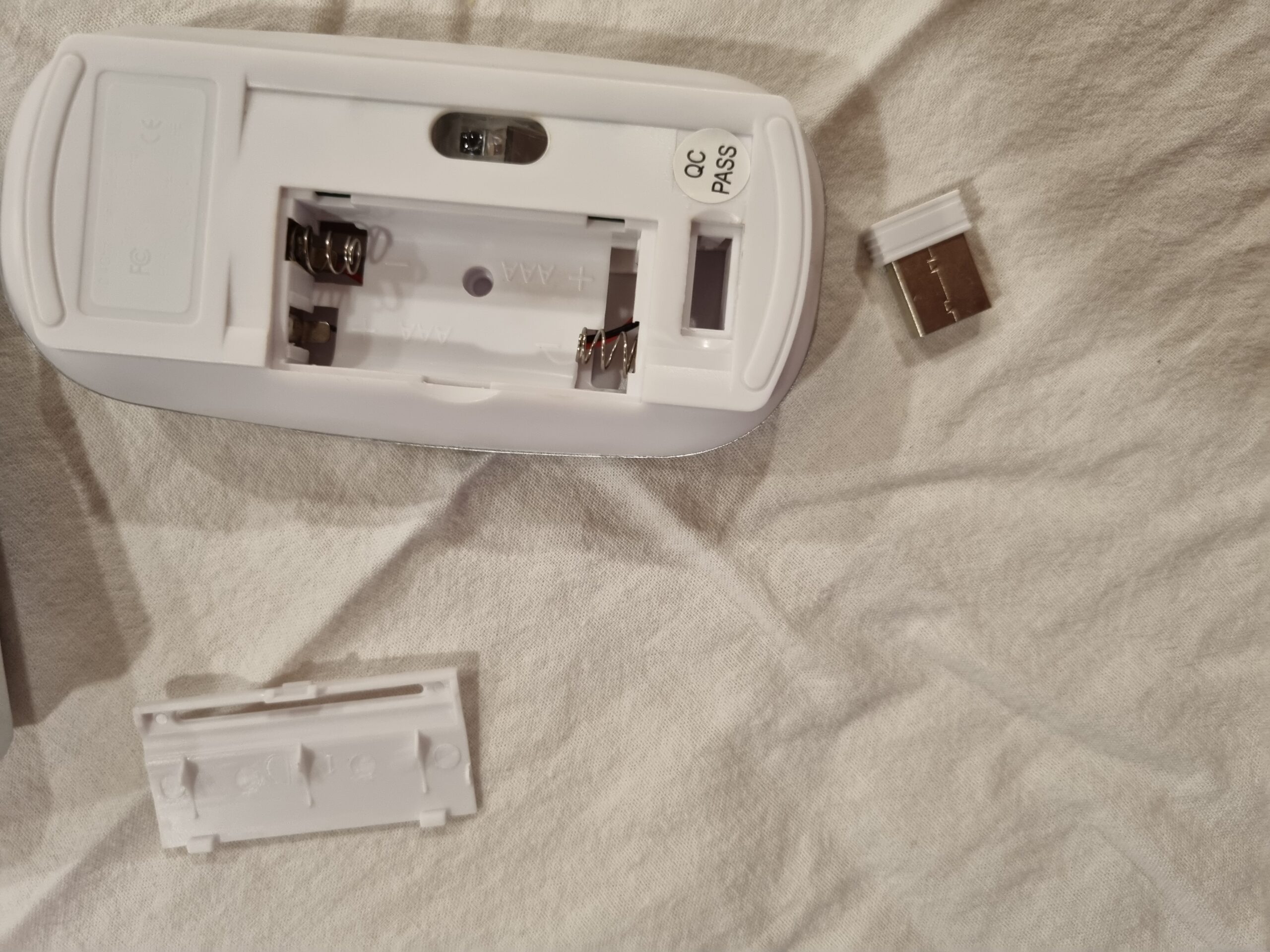 Ultra Slim Keyboard and Mouse Combo - Image 9