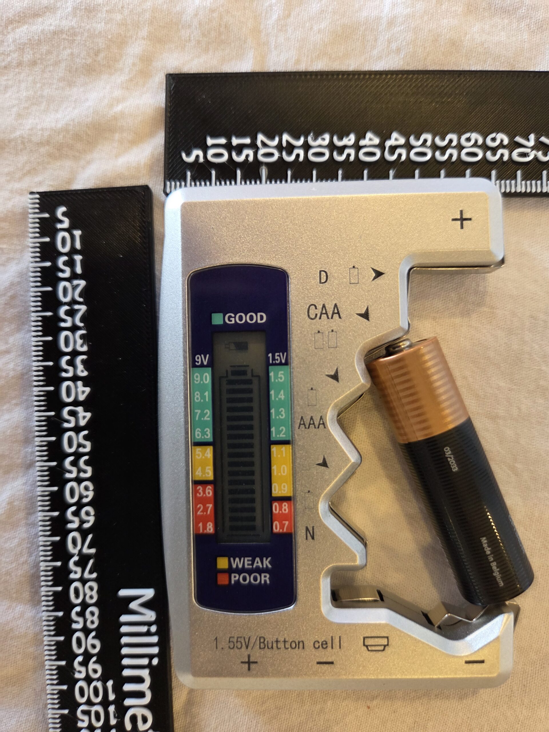 AAA/AA/9V/D battery tester Battery level tester - Image 3