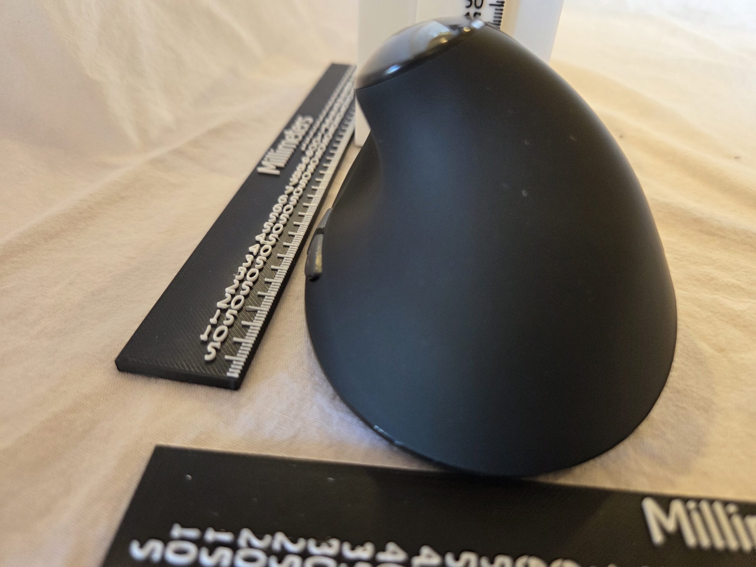Ergonomic Vertical Wireless Mouse